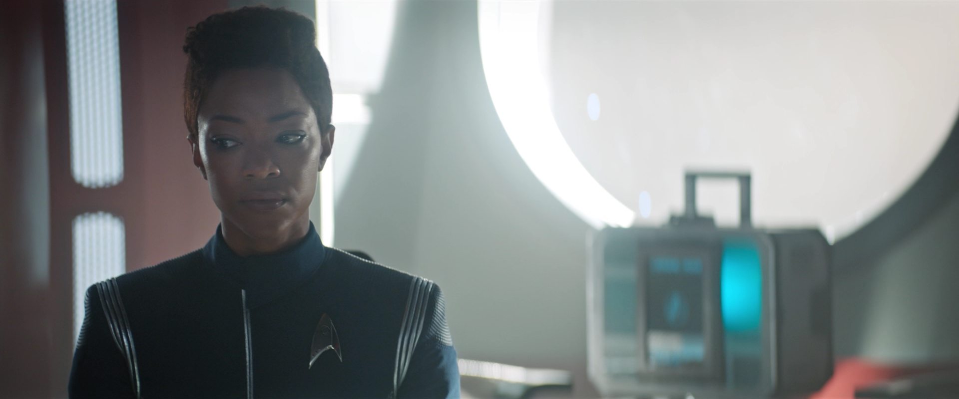 extant_StarTrekDiscovery_2x13-SuchSweetSorrowPart1_01991.jpg