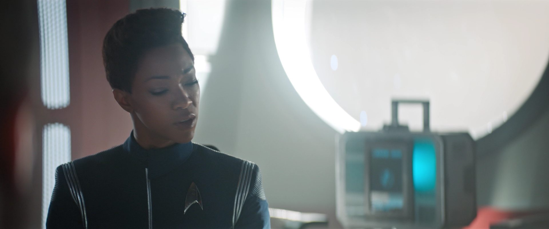 extant_StarTrekDiscovery_2x13-SuchSweetSorrowPart1_01993.jpg