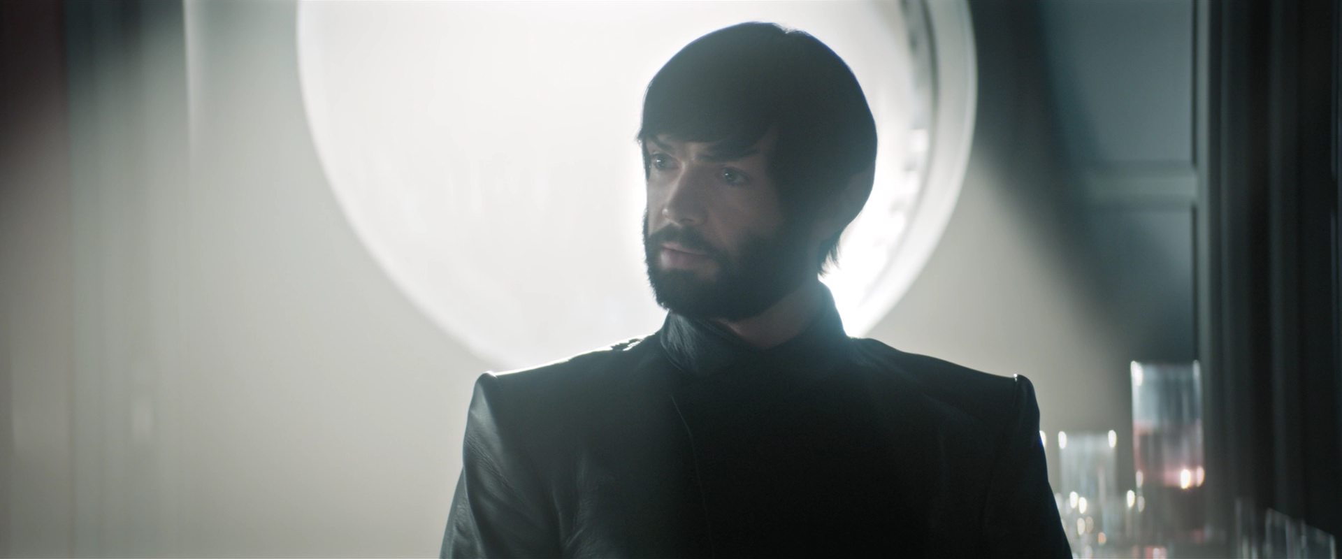 extant_StarTrekDiscovery_2x13-SuchSweetSorrowPart1_02004.jpg