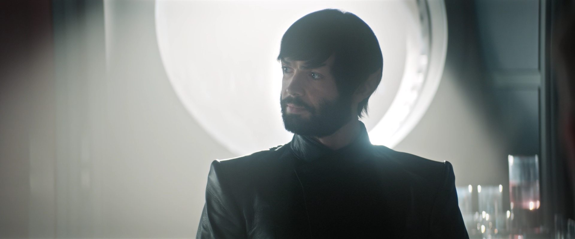extant_StarTrekDiscovery_2x13-SuchSweetSorrowPart1_02009.jpg