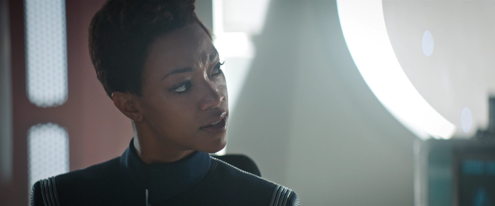 extant_StarTrekDiscovery_2x13-SuchSweetSorrowPart1_02010.jpg