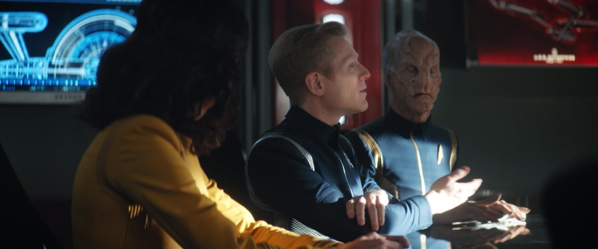 extant_StarTrekDiscovery_2x13-SuchSweetSorrowPart1_02056.jpg