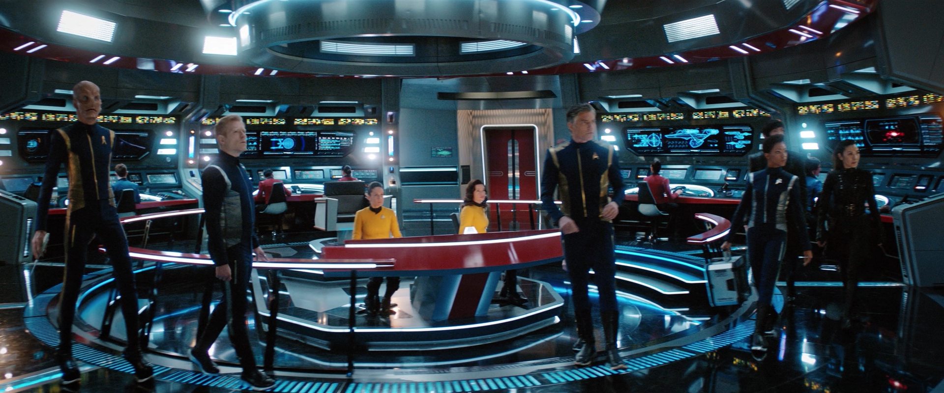 extant_StarTrekDiscovery_2x13-SuchSweetSorrowPart1_02101.jpg