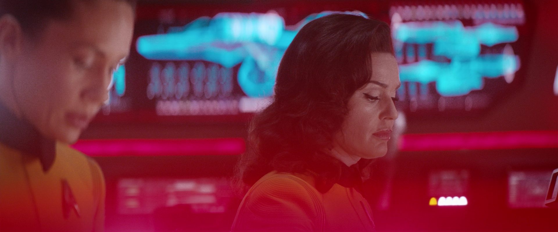 extant_StarTrekDiscovery_2x13-SuchSweetSorrowPart1_02136.jpg