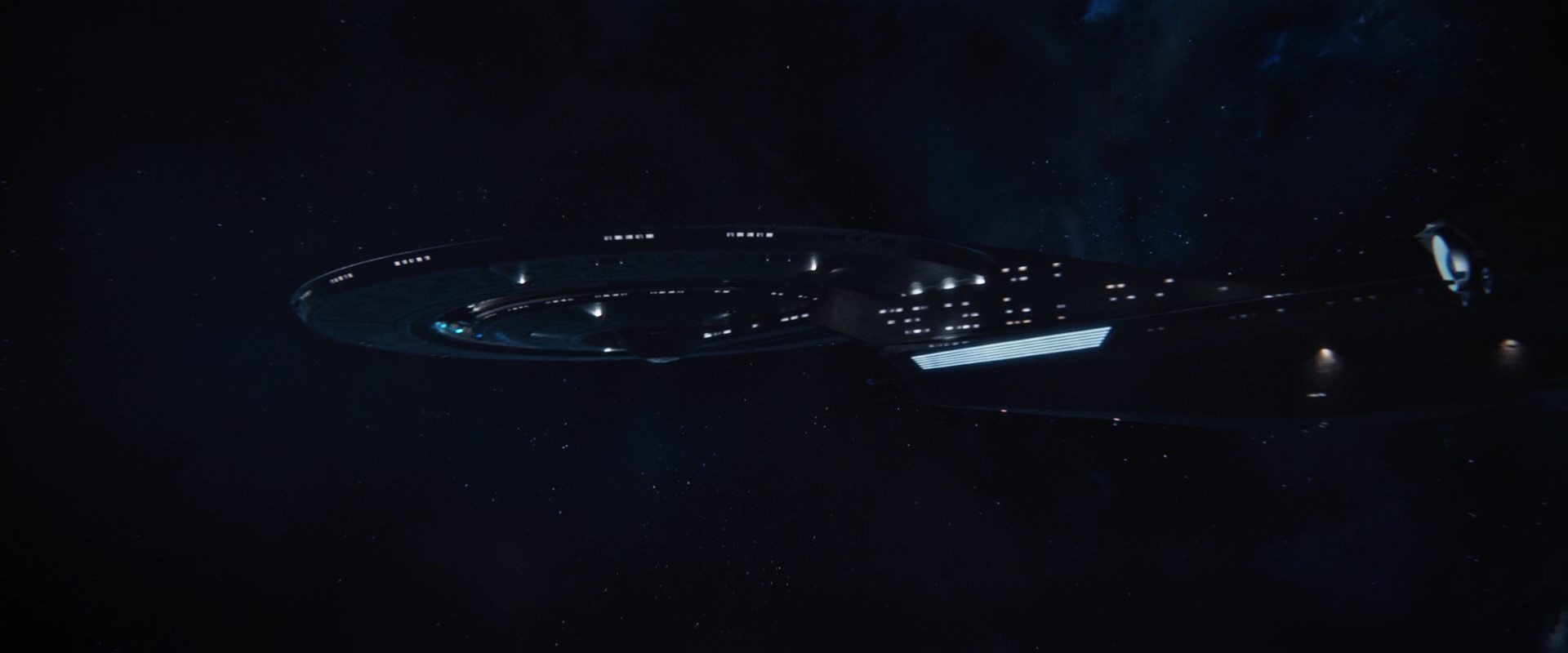 extant_StarTrekDiscovery_2x13-SuchSweetSorrowPart1_02235.jpg