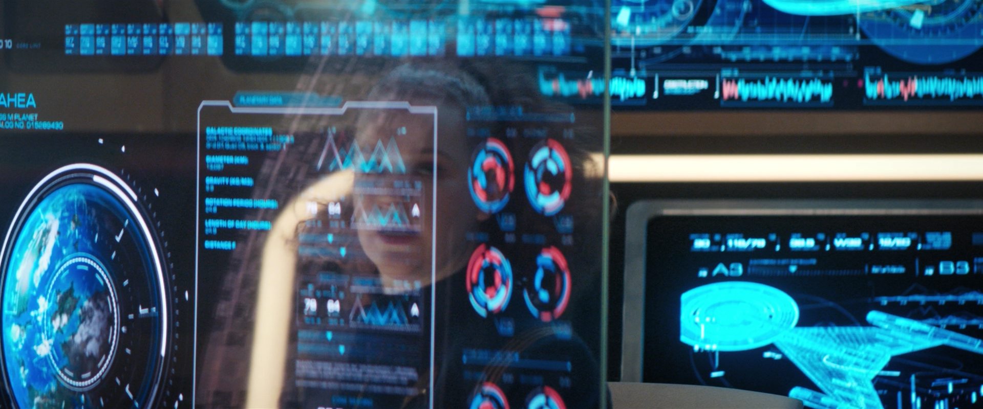 extant_StarTrekDiscovery_2x13-SuchSweetSorrowPart1_02261.jpg