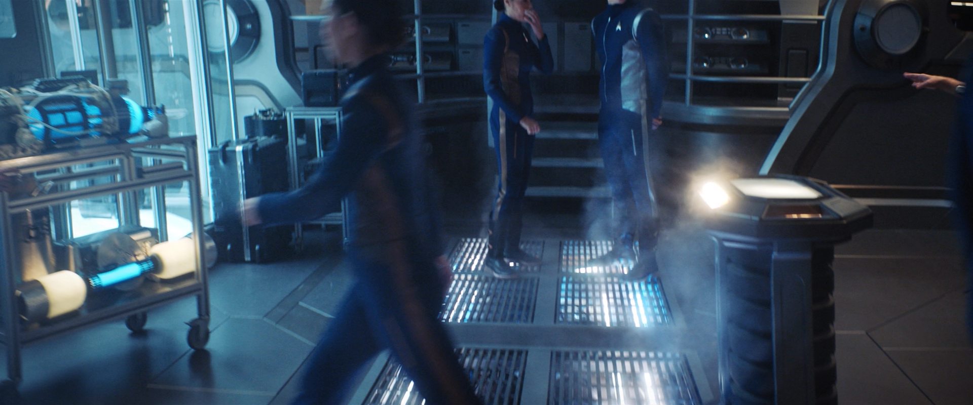 extant_StarTrekDiscovery_2x13-SuchSweetSorrowPart1_02390.jpg