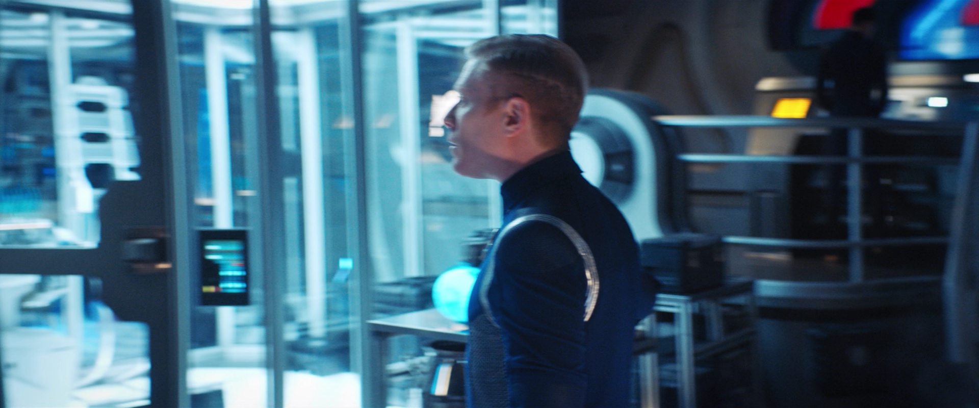 extant_StarTrekDiscovery_2x13-SuchSweetSorrowPart1_02405.jpg