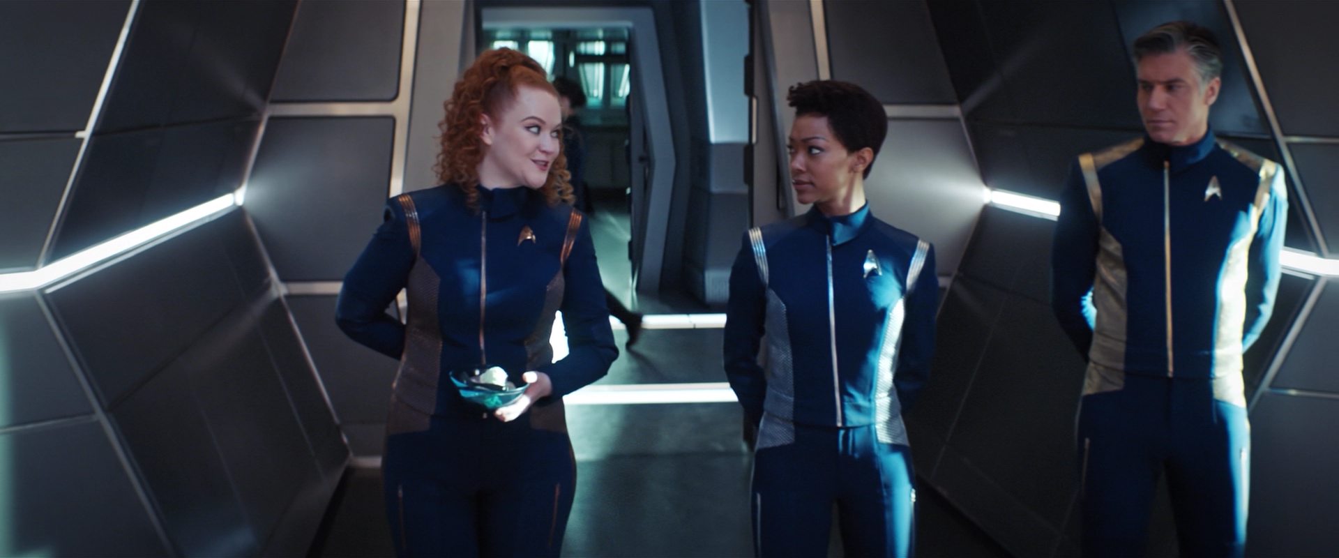extant_StarTrekDiscovery_2x13-SuchSweetSorrowPart1_02657.jpg