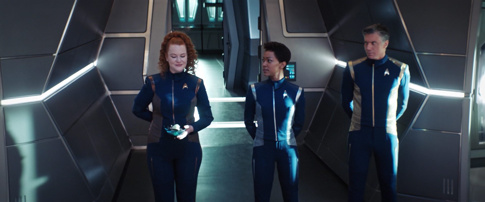extant_StarTrekDiscovery_2x13-SuchSweetSorrowPart1_02659.jpg