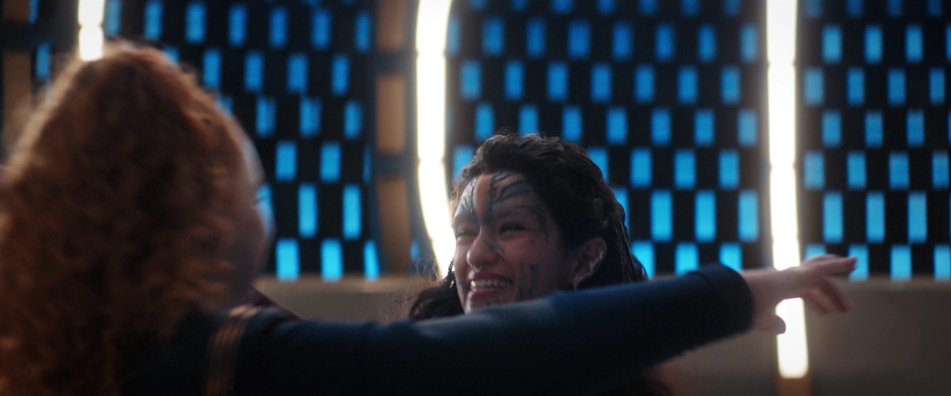 extant_StarTrekDiscovery_2x13-SuchSweetSorrowPart1_02690.jpg