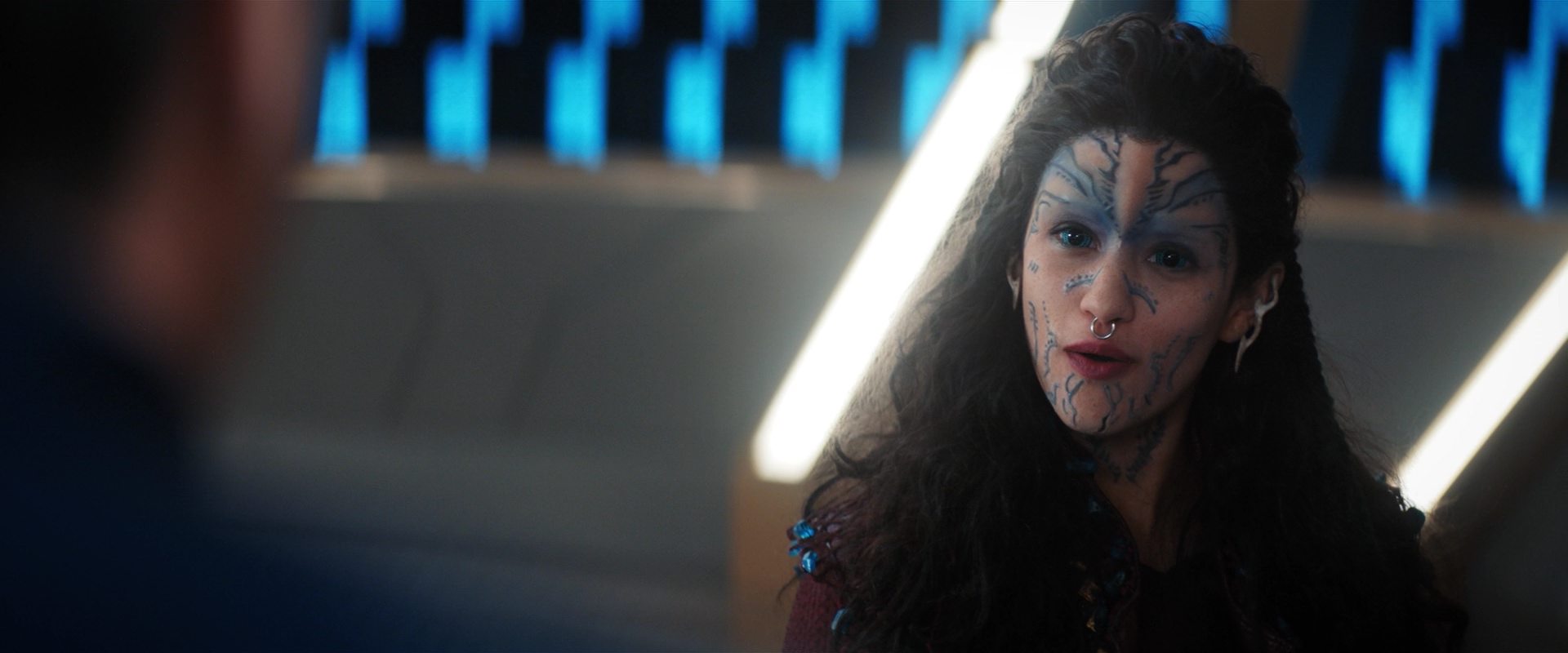 extant_StarTrekDiscovery_2x13-SuchSweetSorrowPart1_02752.jpg