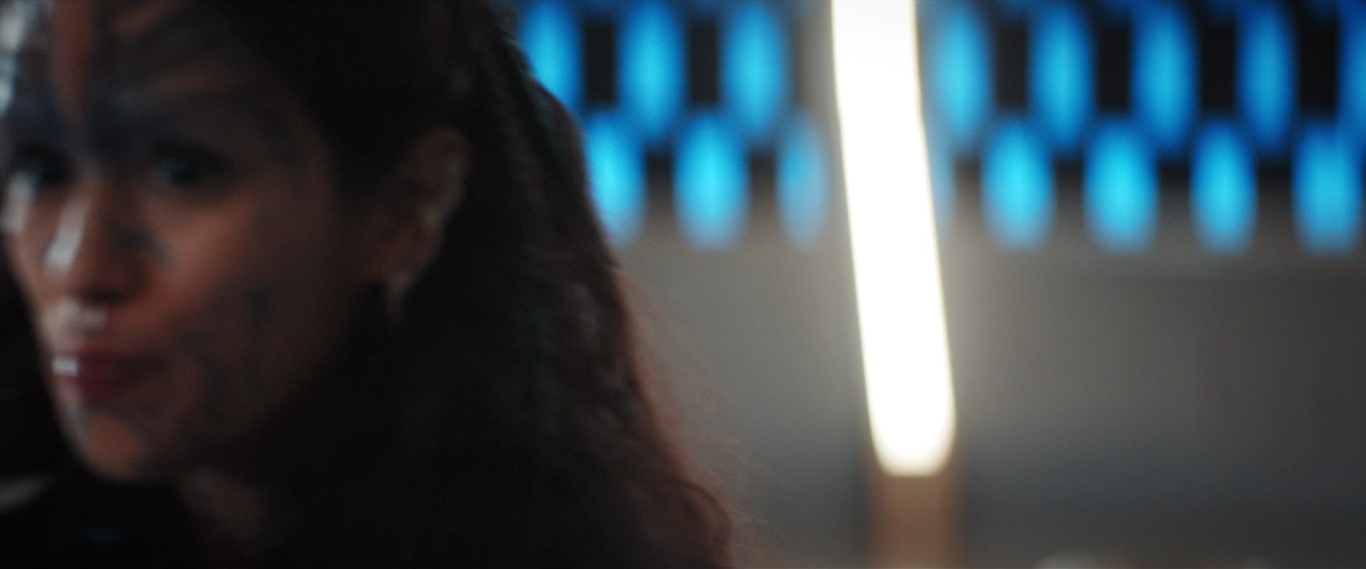 extant_StarTrekDiscovery_2x13-SuchSweetSorrowPart1_02766.jpg