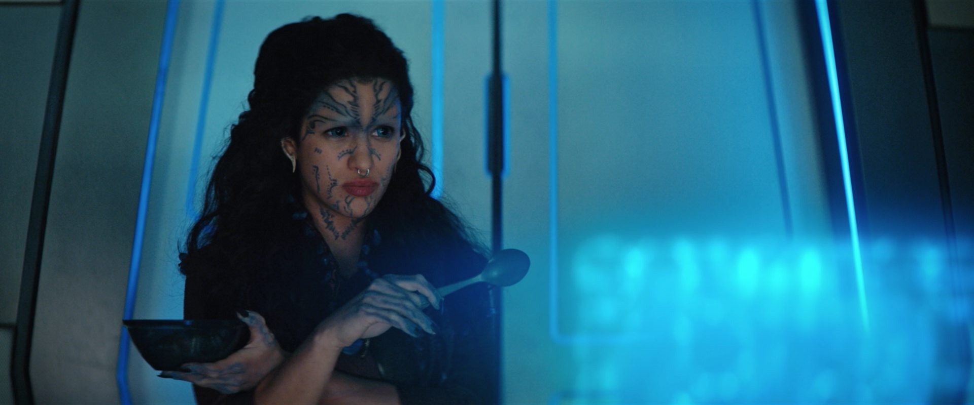 extant_StarTrekDiscovery_2x13-SuchSweetSorrowPart1_02779.jpg