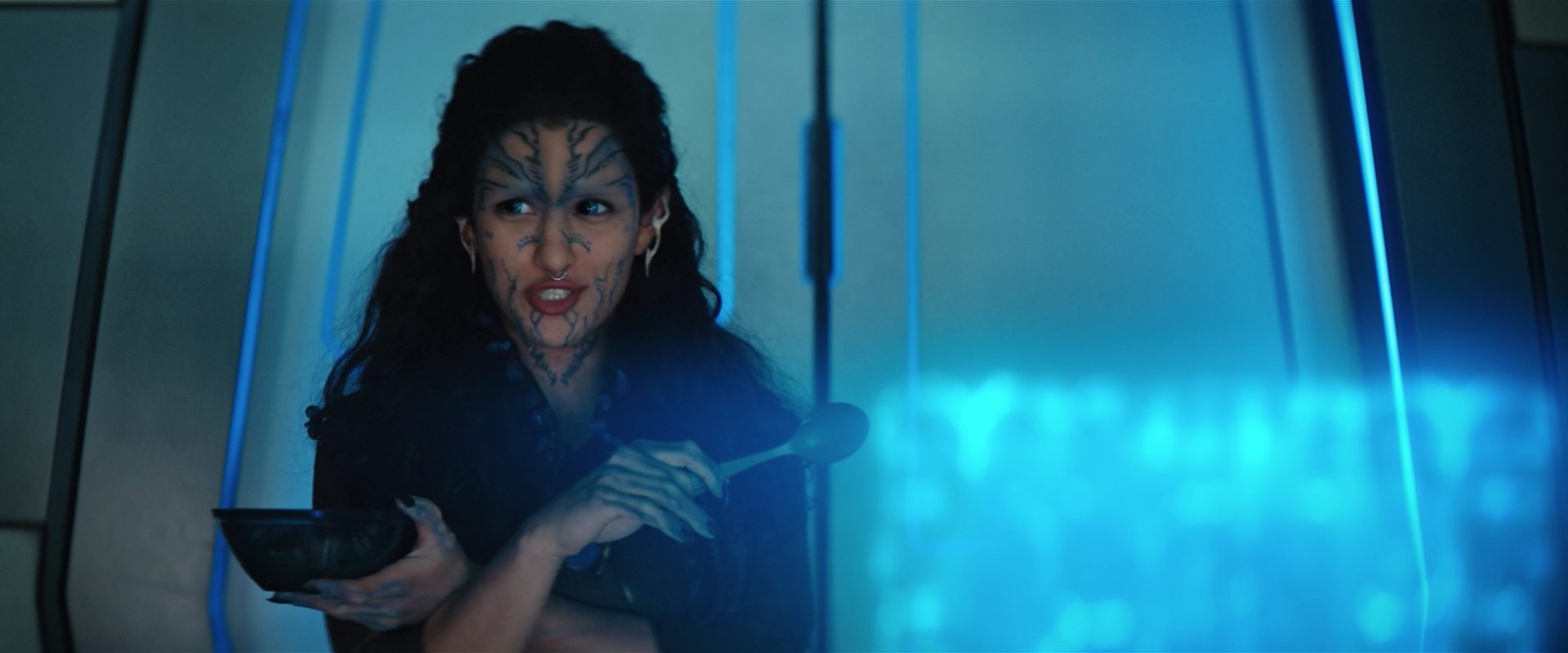 extant_StarTrekDiscovery_2x13-SuchSweetSorrowPart1_02781.jpg