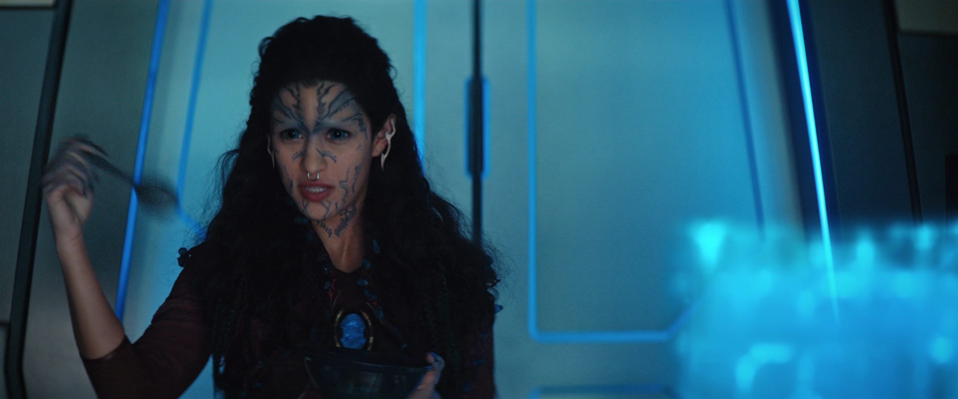 extant_StarTrekDiscovery_2x13-SuchSweetSorrowPart1_02804.jpg