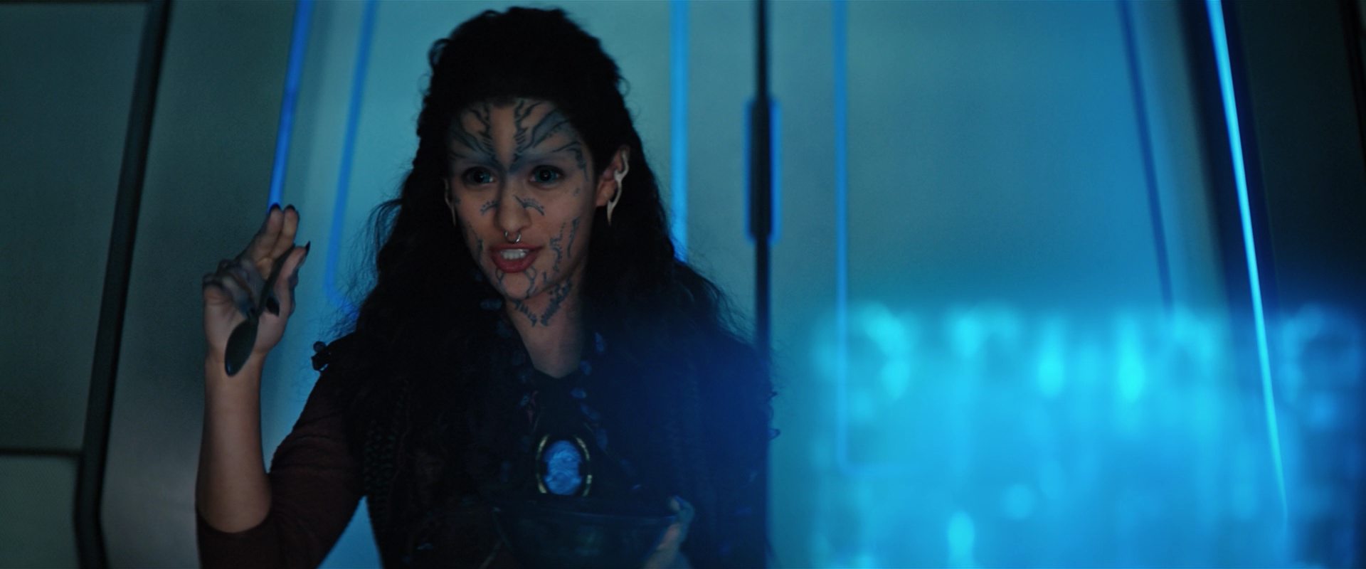 extant_StarTrekDiscovery_2x13-SuchSweetSorrowPart1_02810.jpg