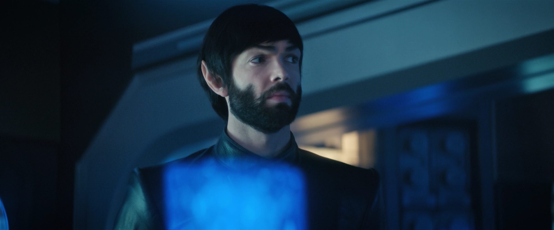 extant_StarTrekDiscovery_2x13-SuchSweetSorrowPart1_02872.jpg