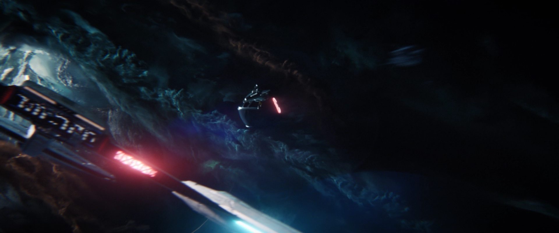 extant_StarTrekDiscovery_2x13-SuchSweetSorrowPart1_03070.jpg
