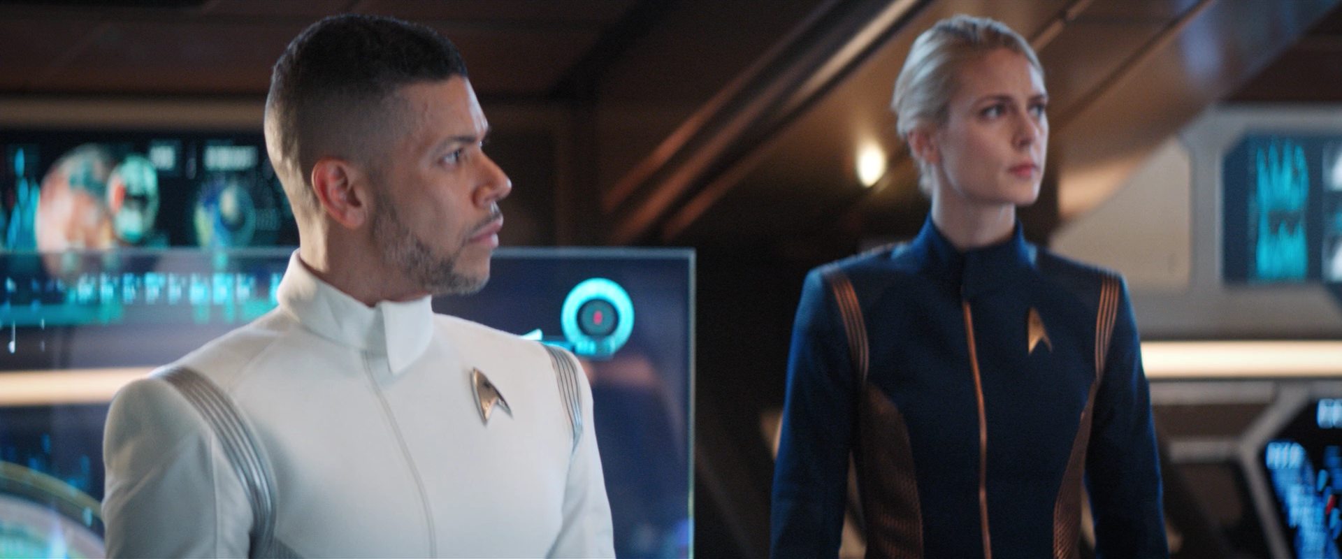 extant_StarTrekDiscovery_2x13-SuchSweetSorrowPart1_03256.jpg