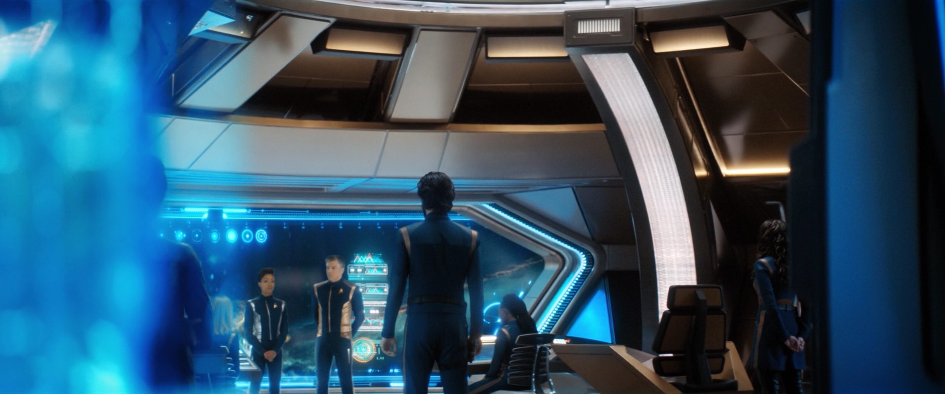 extant_StarTrekDiscovery_2x13-SuchSweetSorrowPart1_03346.jpg