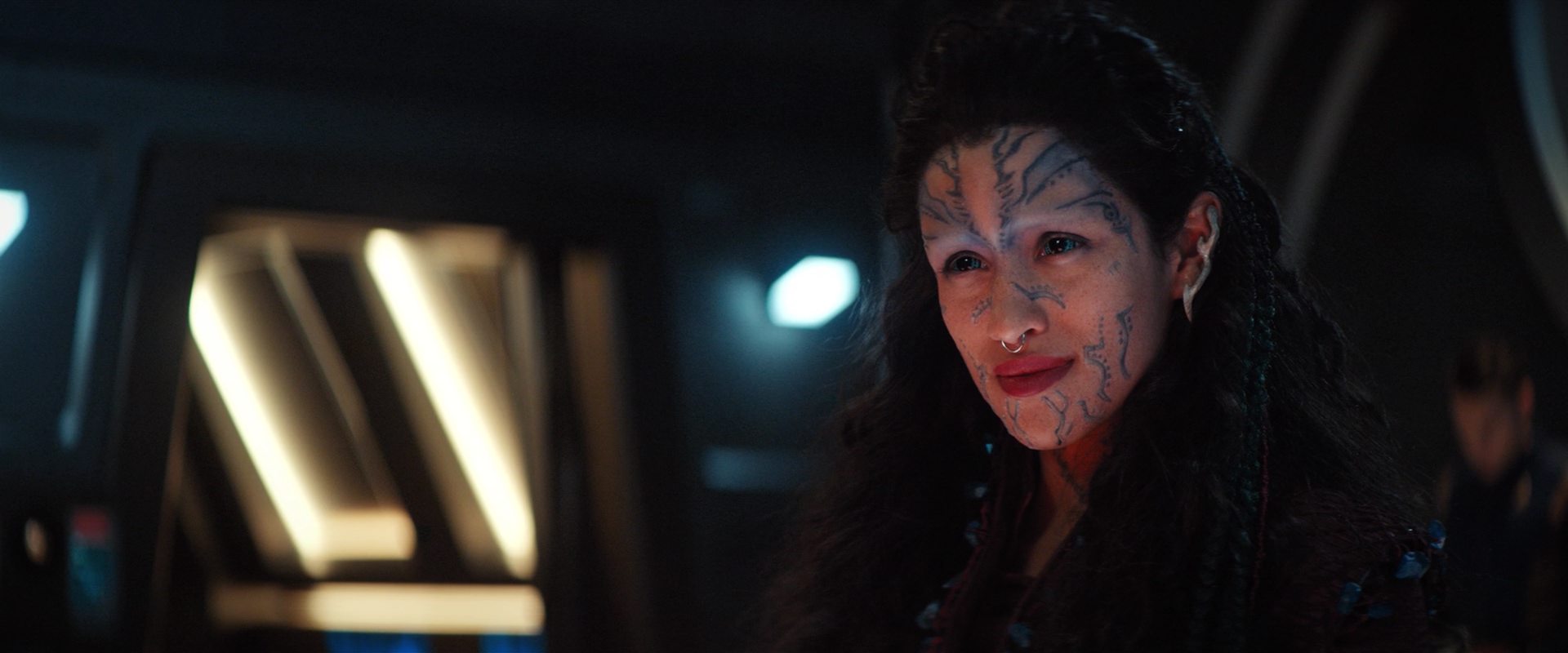 extant_StarTrekDiscovery_2x13-SuchSweetSorrowPart1_03495.jpg