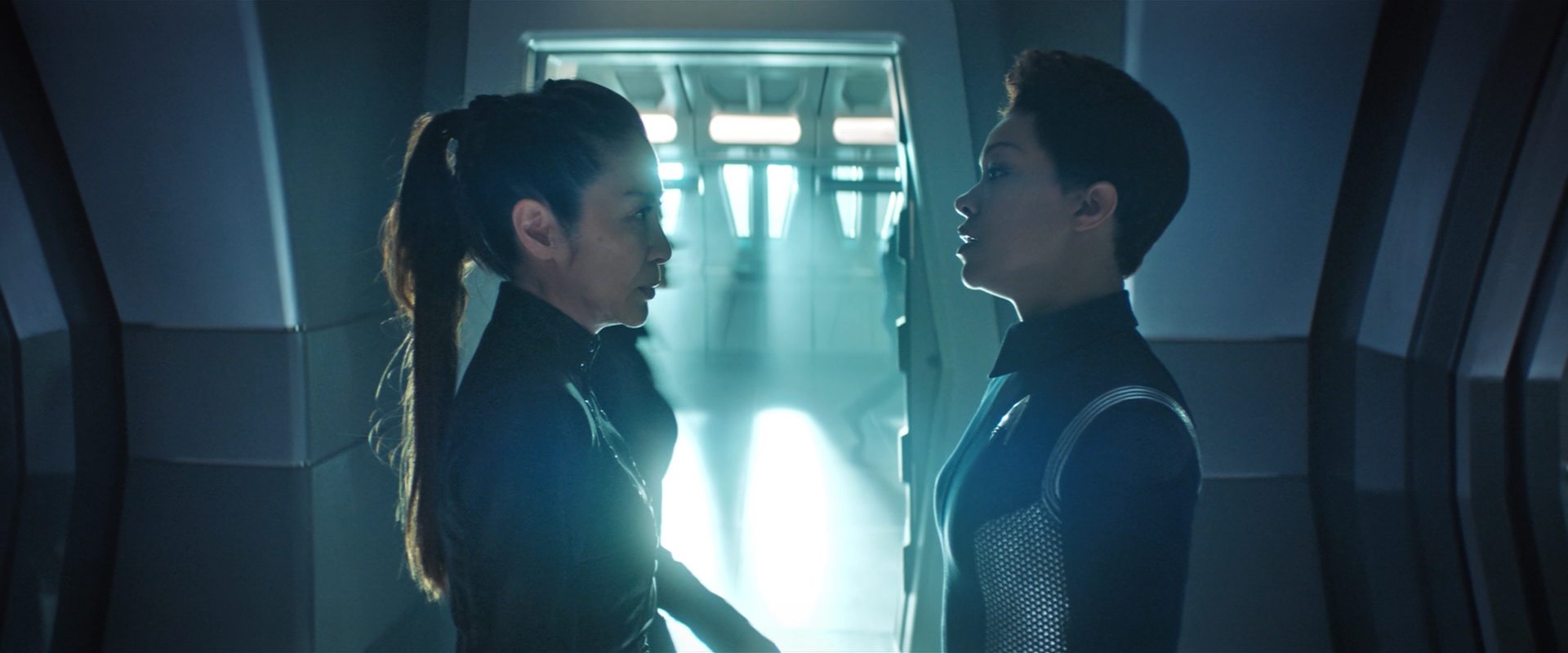 extant_StarTrekDiscovery_2x13-SuchSweetSorrowPart1_03587.jpg