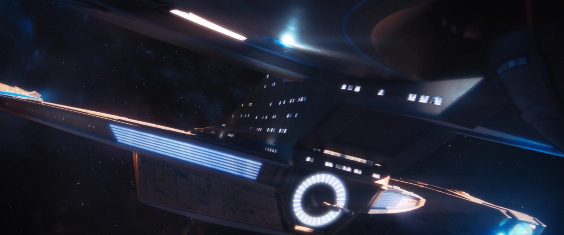 extant_StarTrekDiscovery_2x13-SuchSweetSorrowPart1_03619.jpg