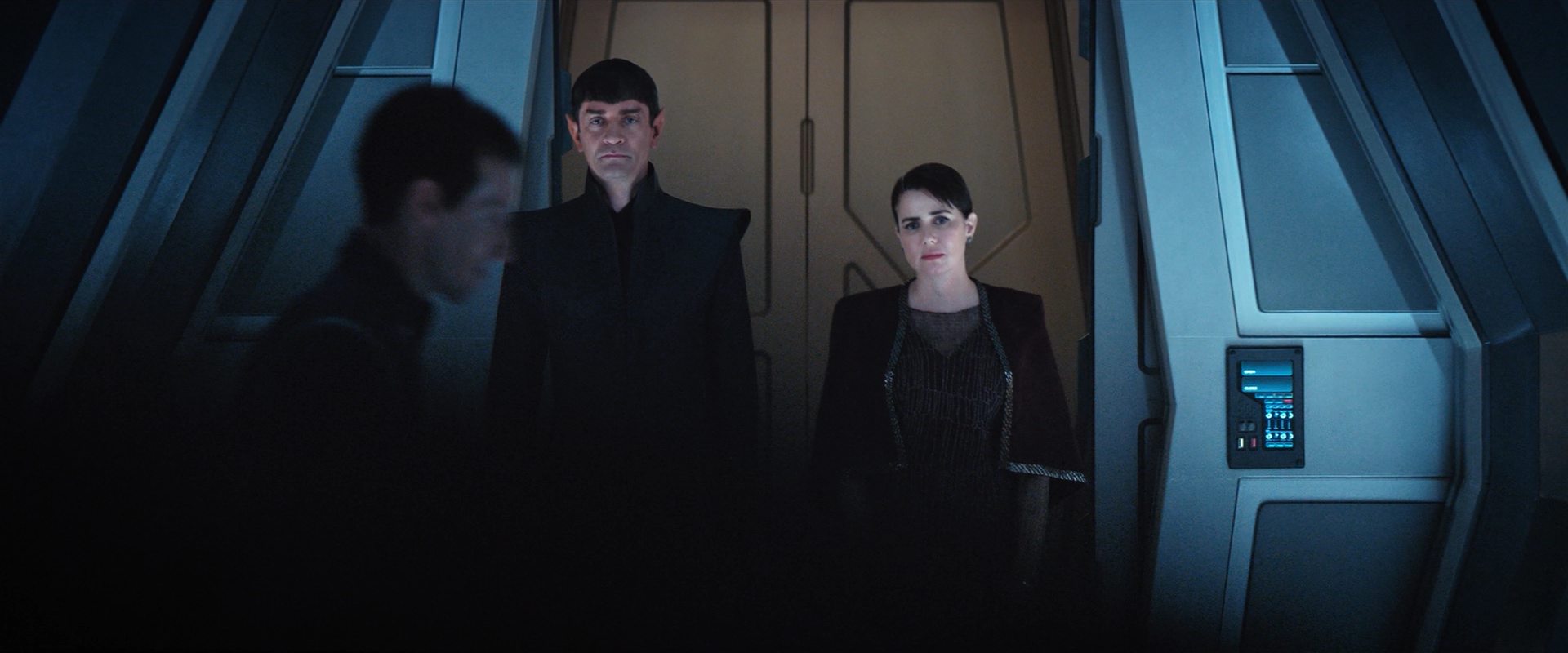 extant_StarTrekDiscovery_2x13-SuchSweetSorrowPart1_03657.jpg