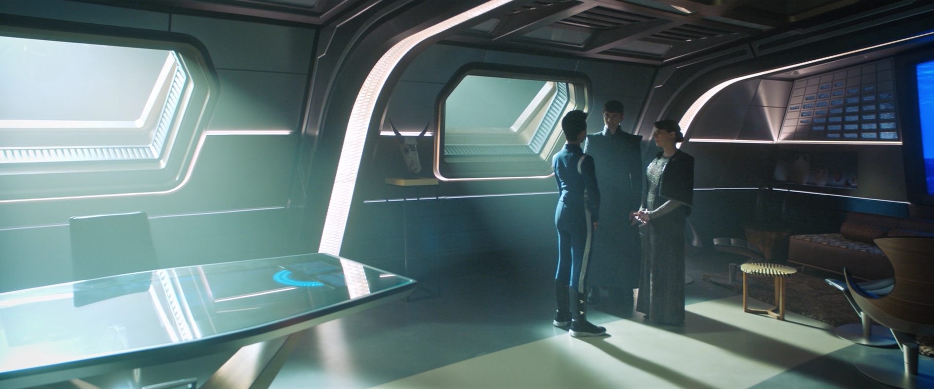 extant_StarTrekDiscovery_2x13-SuchSweetSorrowPart1_03678.jpg