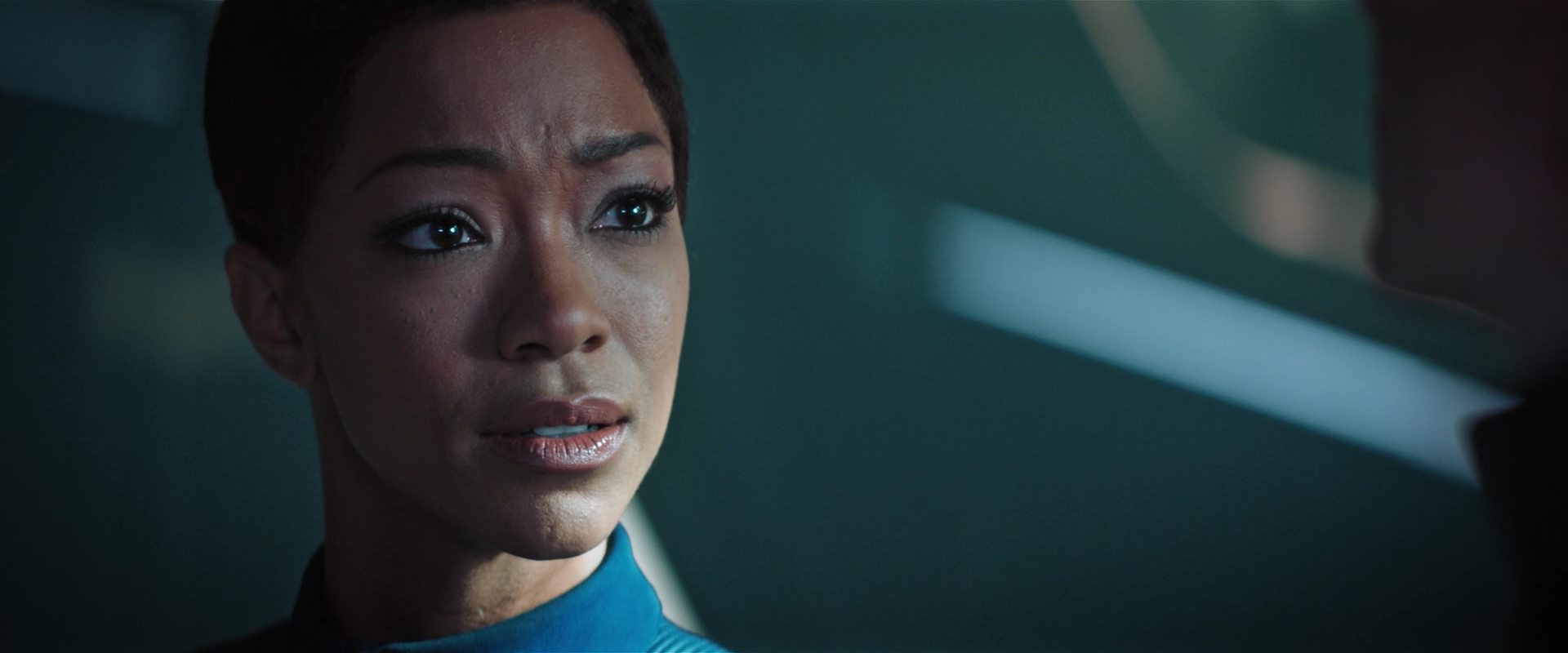 extant_StarTrekDiscovery_2x13-SuchSweetSorrowPart1_03790.jpg
