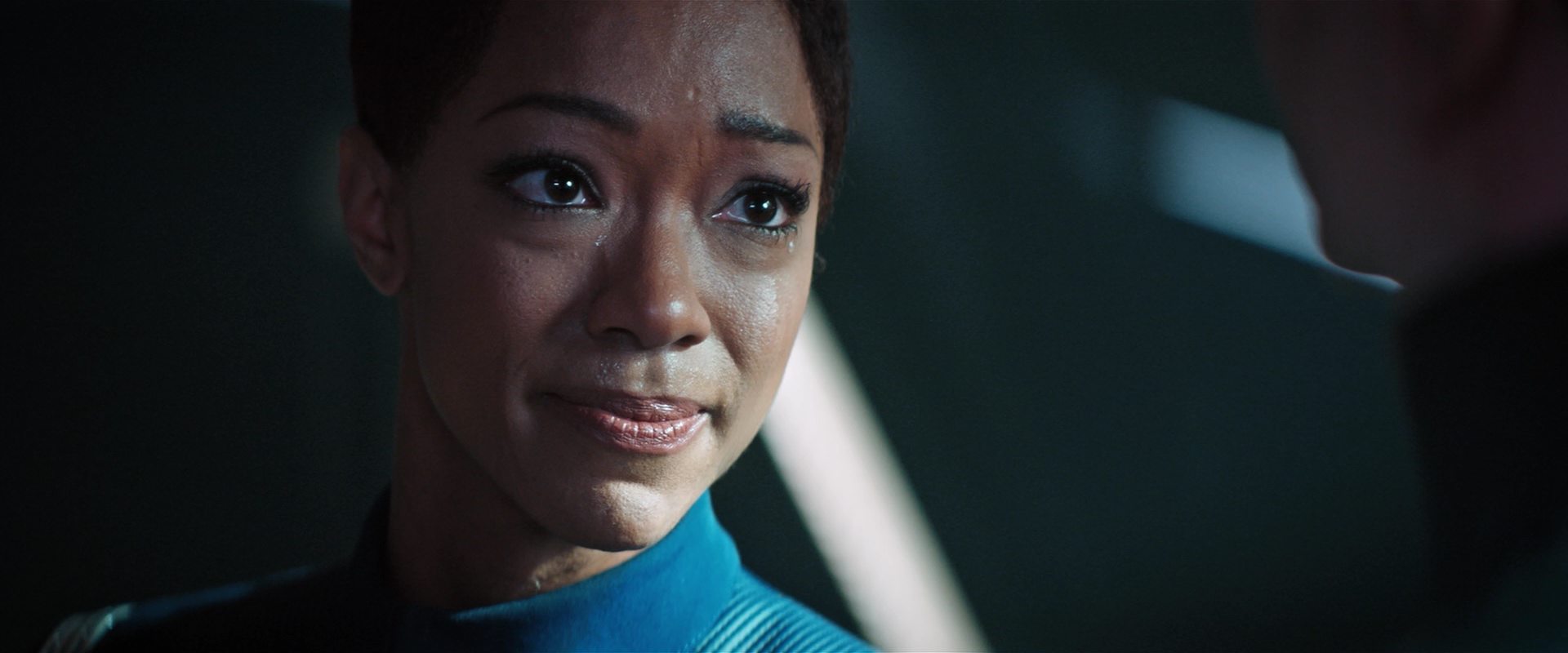 extant_StarTrekDiscovery_2x13-SuchSweetSorrowPart1_03834.jpg