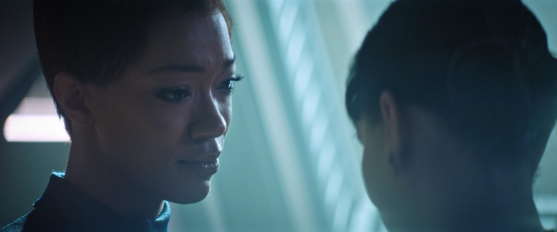 extant_StarTrekDiscovery_2x13-SuchSweetSorrowPart1_03866.jpg