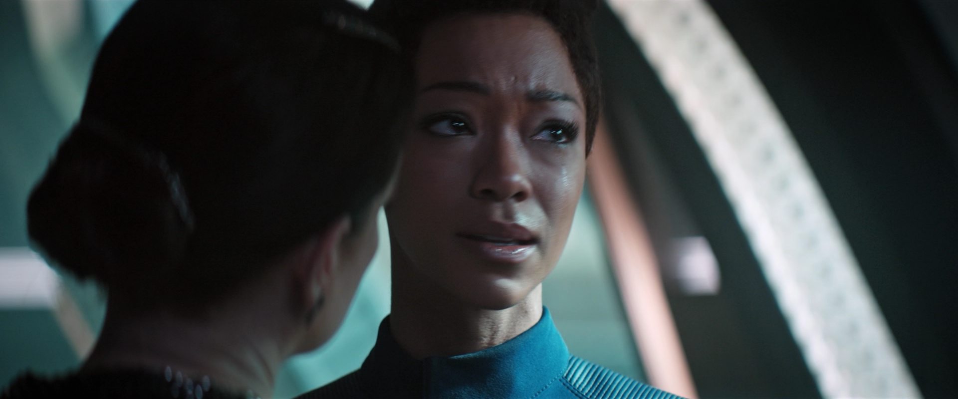 extant_StarTrekDiscovery_2x13-SuchSweetSorrowPart1_03887.jpg