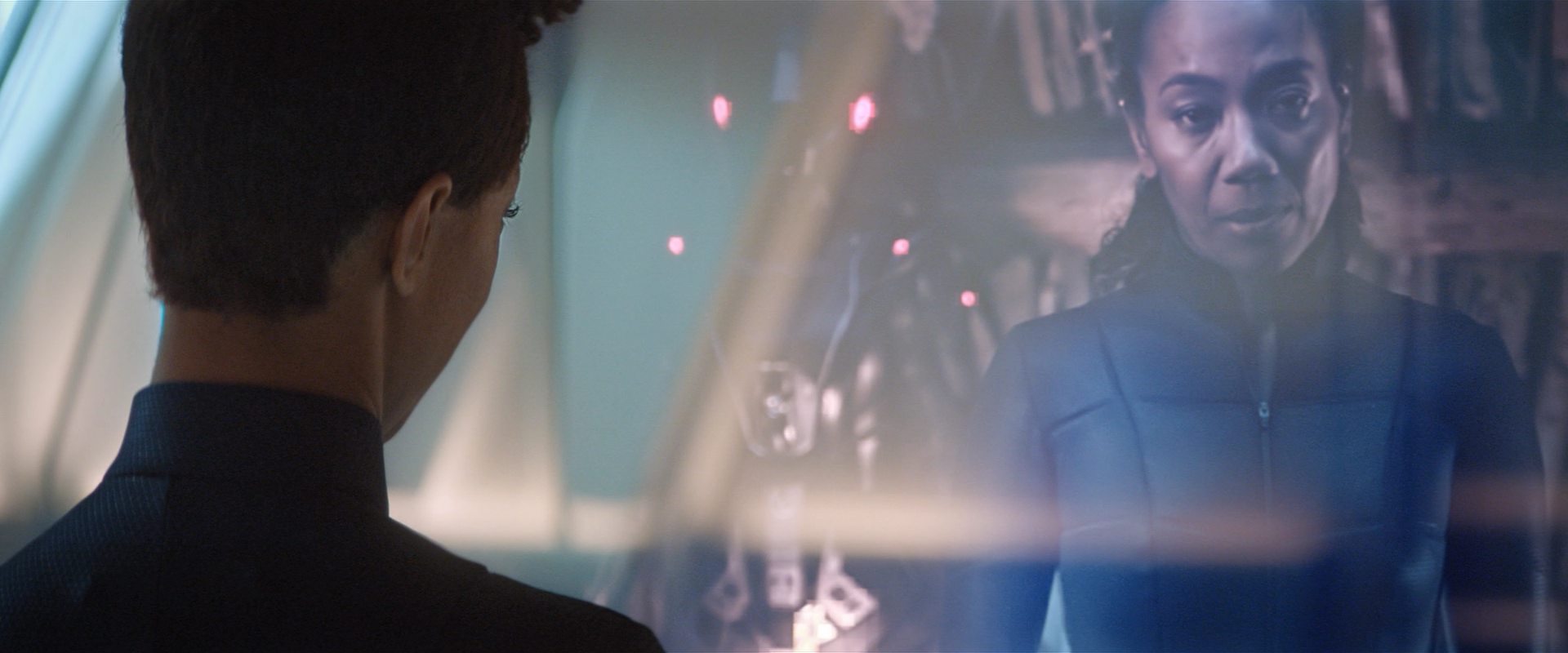 extant_StarTrekDiscovery_2x13-SuchSweetSorrowPart1_04089.jpg