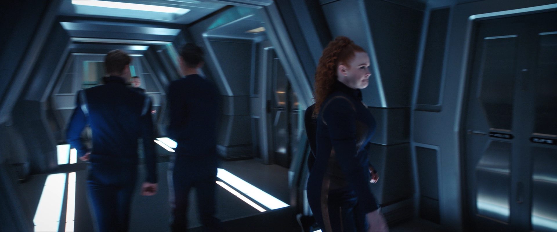 extant_StarTrekDiscovery_2x13-SuchSweetSorrowPart1_04178.jpg