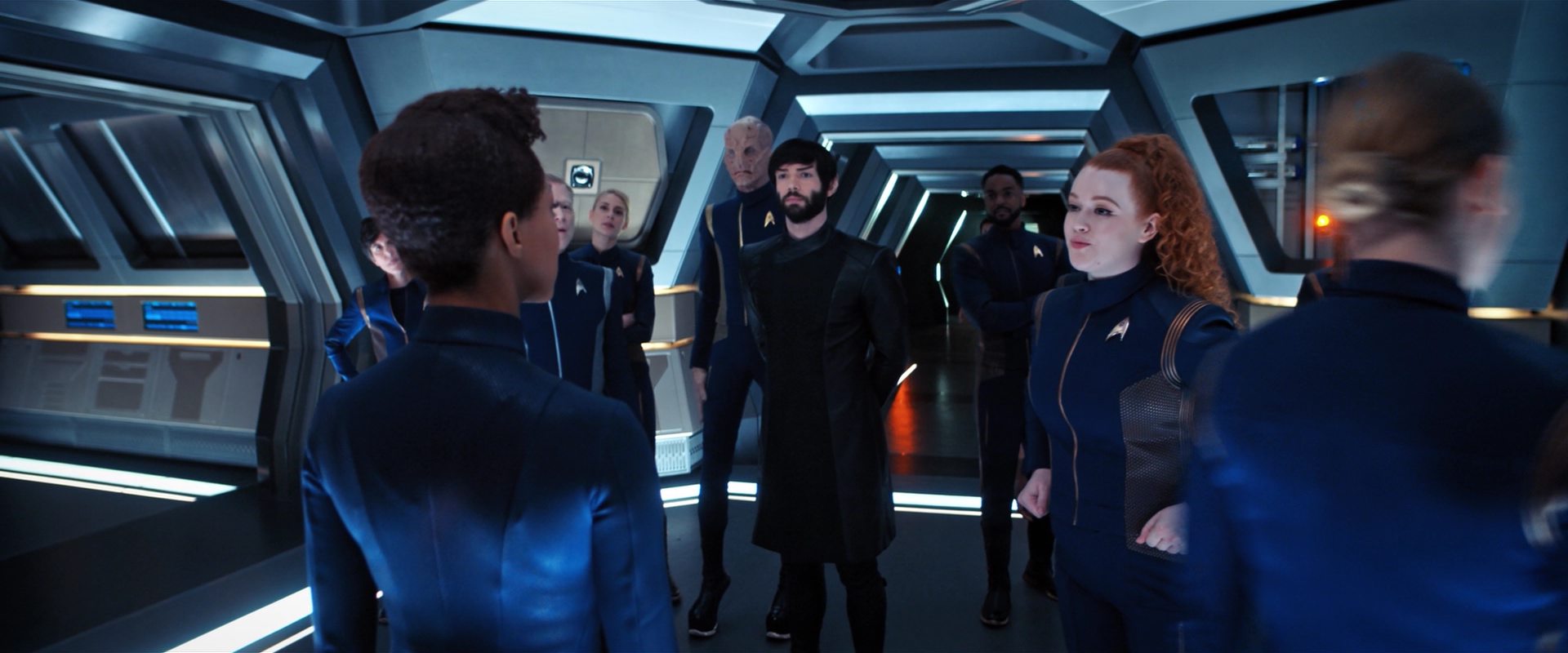 extant_StarTrekDiscovery_2x13-SuchSweetSorrowPart1_04189.jpg