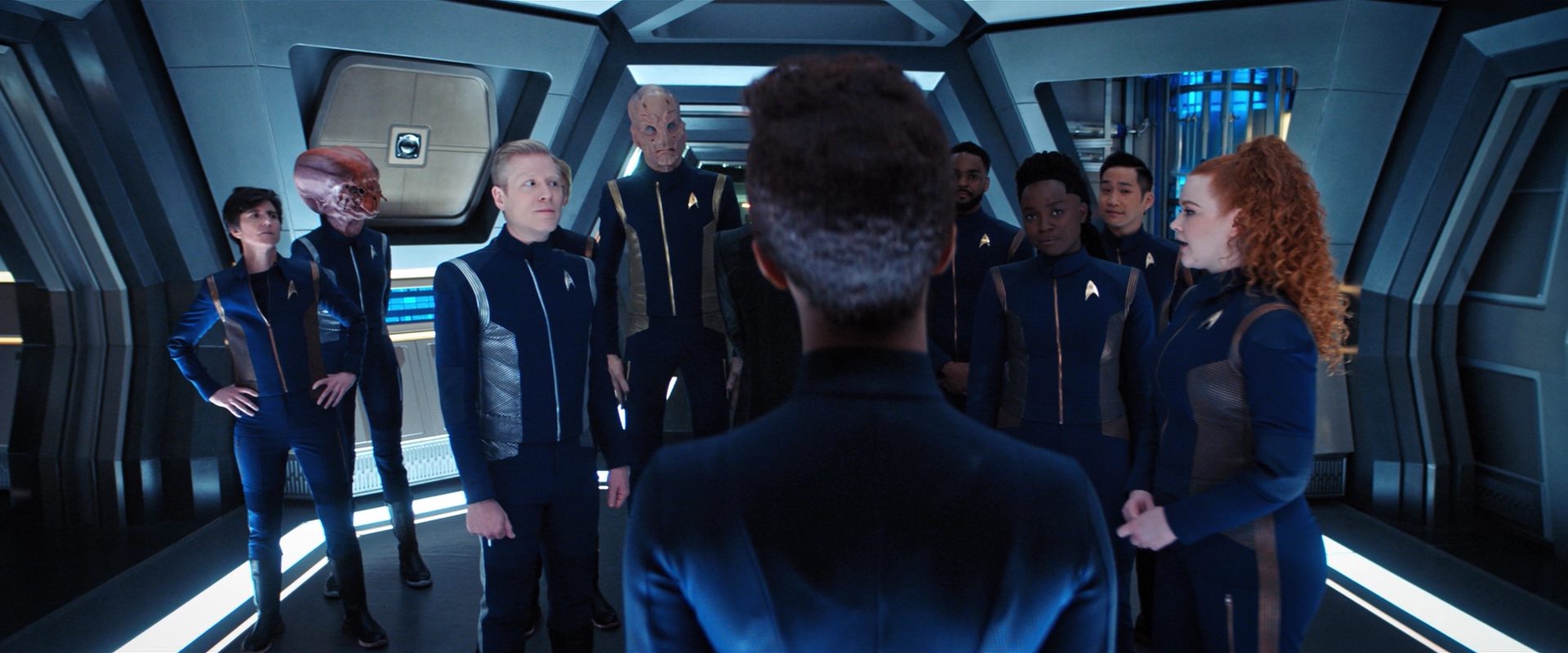 extant_StarTrekDiscovery_2x13-SuchSweetSorrowPart1_04296.jpg