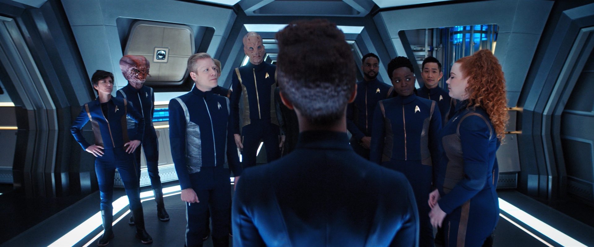 extant_StarTrekDiscovery_2x13-SuchSweetSorrowPart1_04297.jpg