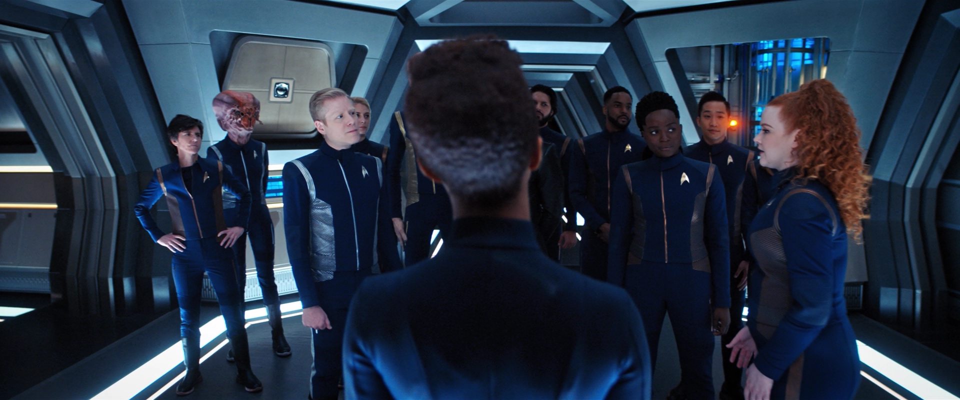extant_StarTrekDiscovery_2x13-SuchSweetSorrowPart1_04298.jpg