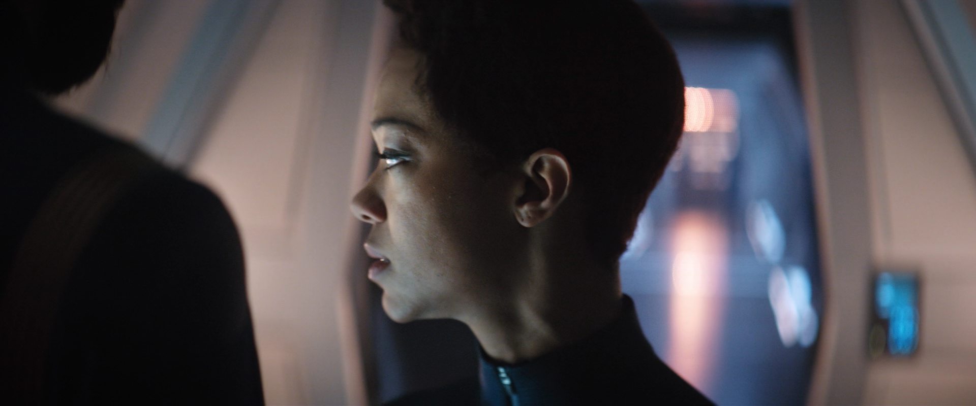 extant_StarTrekDiscovery_2x13-SuchSweetSorrowPart1_04396.jpg