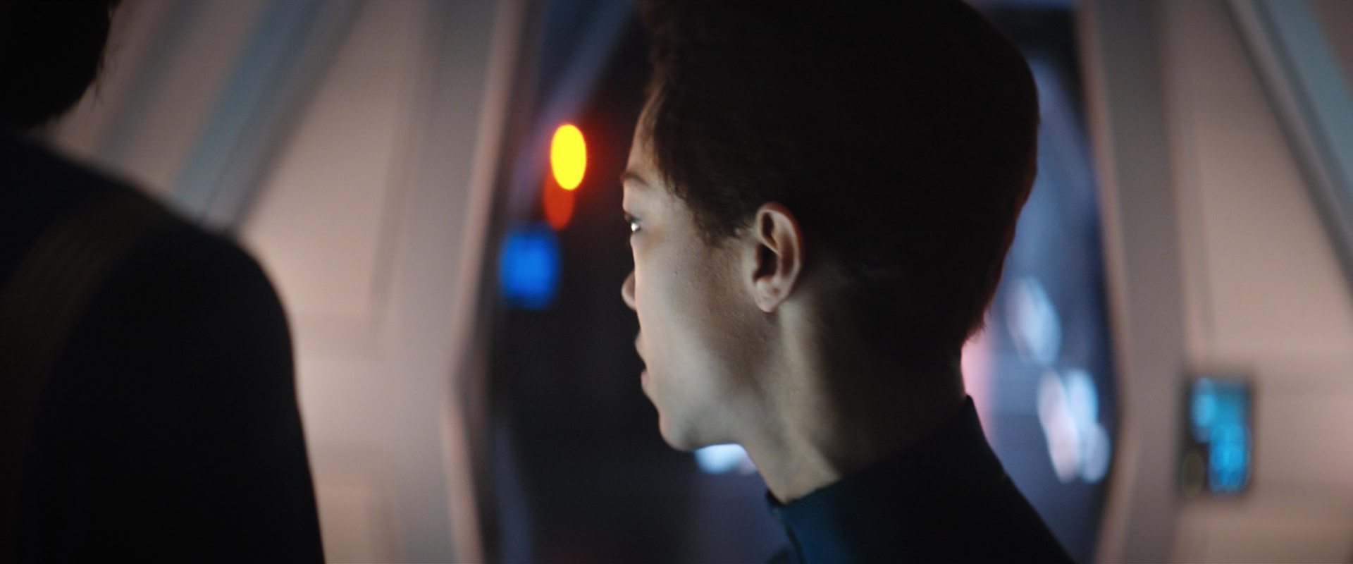 extant_StarTrekDiscovery_2x13-SuchSweetSorrowPart1_04397.jpg