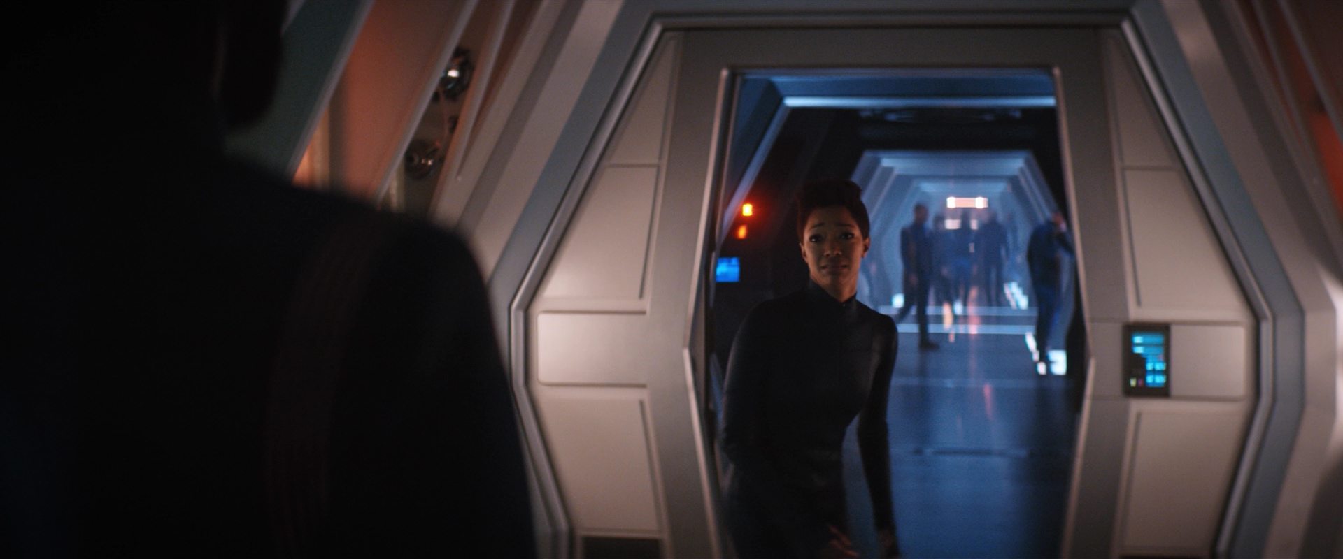 extant_StarTrekDiscovery_2x13-SuchSweetSorrowPart1_04409.jpg