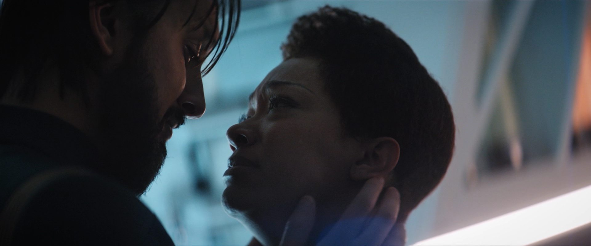 extant_StarTrekDiscovery_2x13-SuchSweetSorrowPart1_04432.jpg