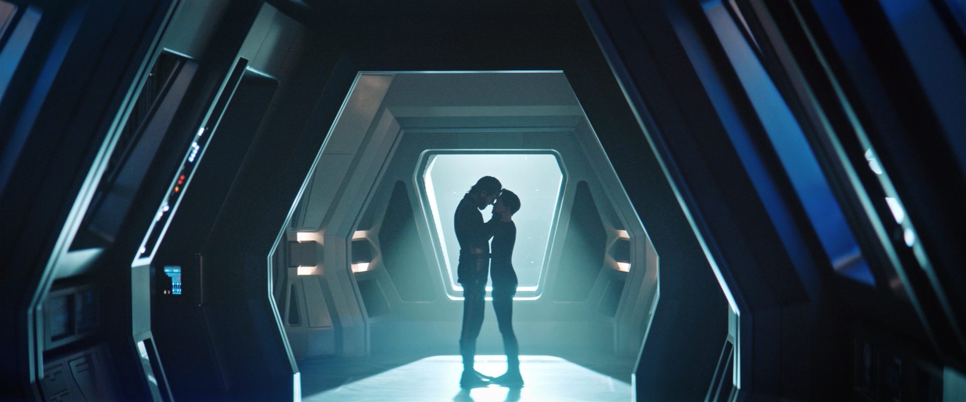 extant_StarTrekDiscovery_2x13-SuchSweetSorrowPart1_04440.jpg