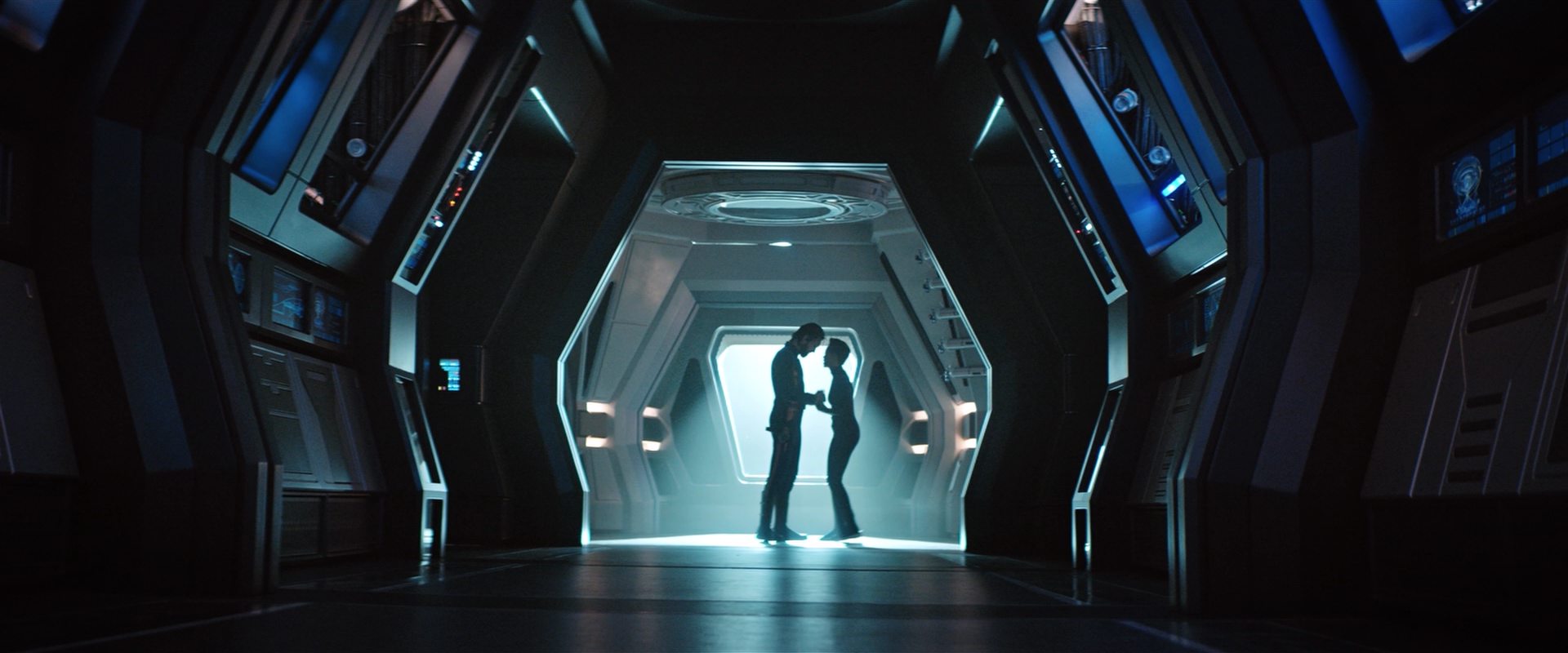 extant_StarTrekDiscovery_2x13-SuchSweetSorrowPart1_04452.jpg