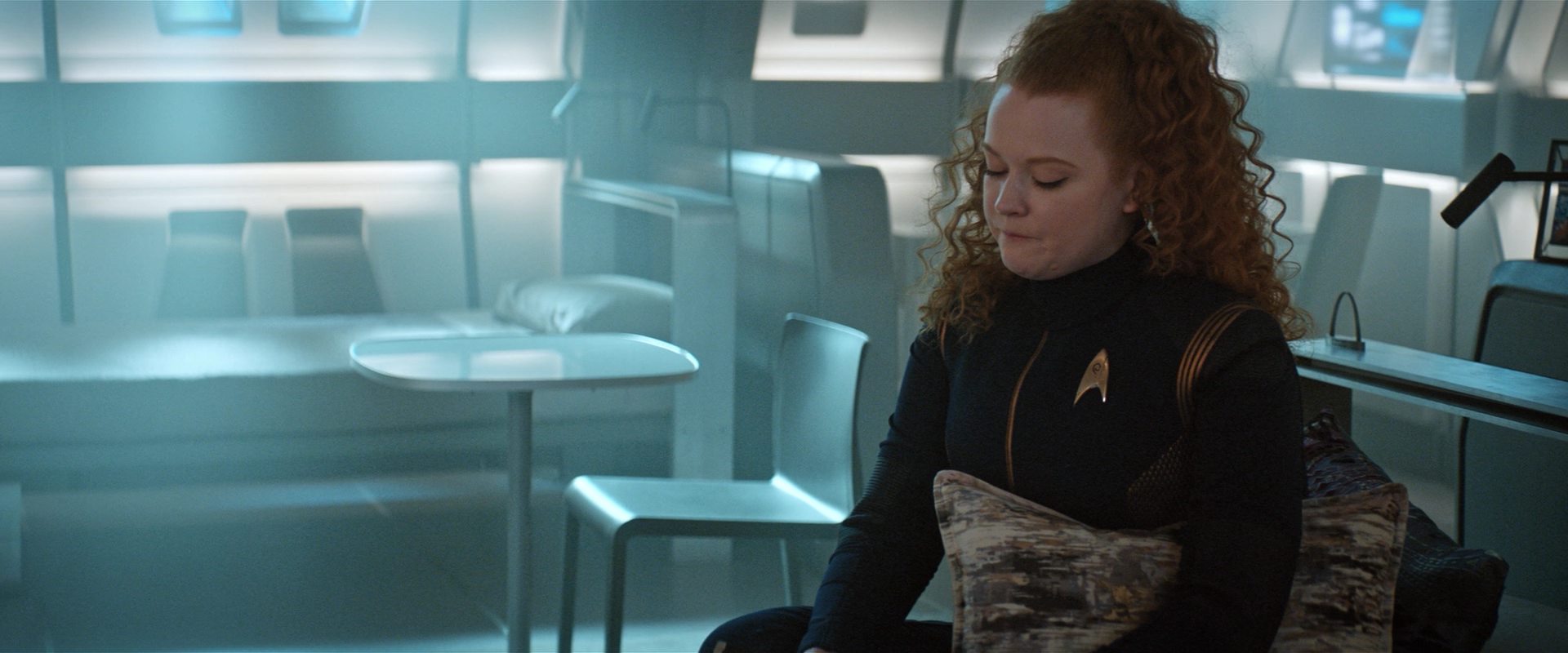 extant_StarTrekDiscovery_2x13-SuchSweetSorrowPart1_04521.jpg
