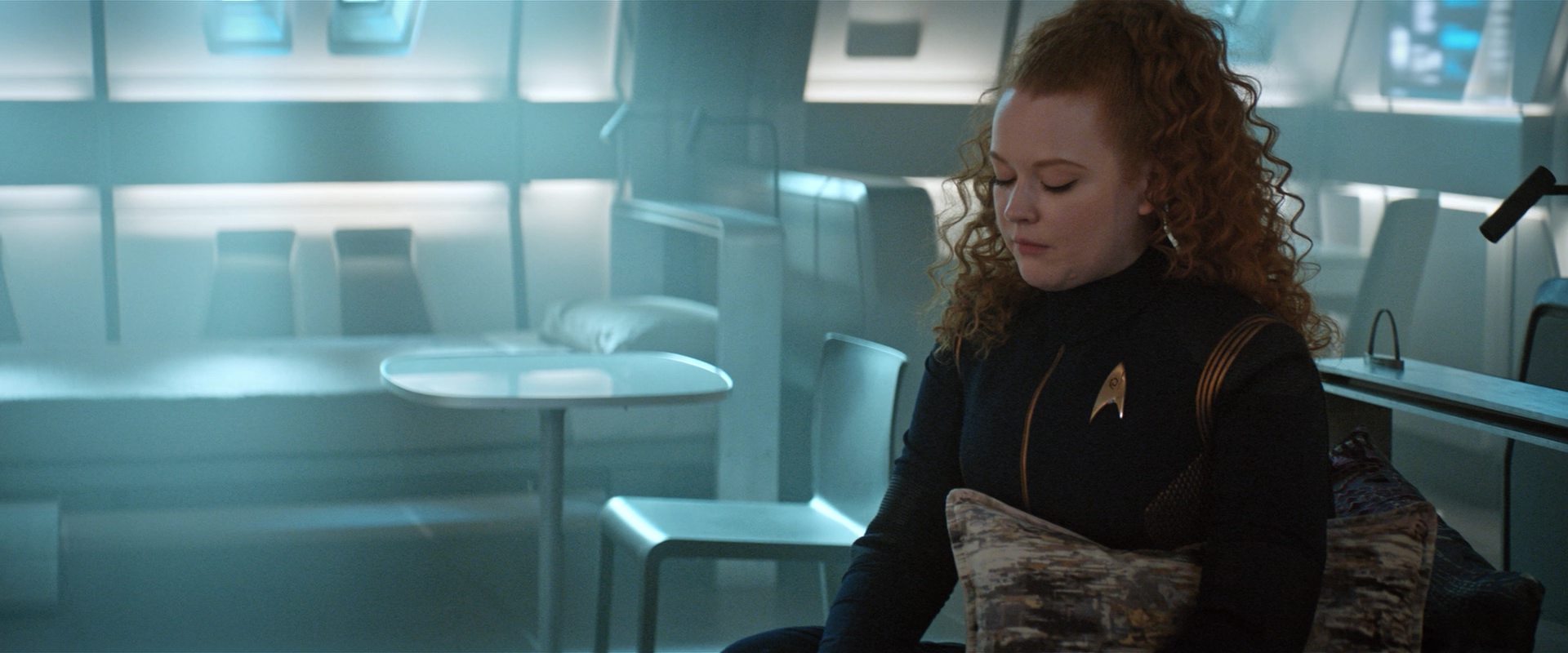 extant_StarTrekDiscovery_2x13-SuchSweetSorrowPart1_04522.jpg