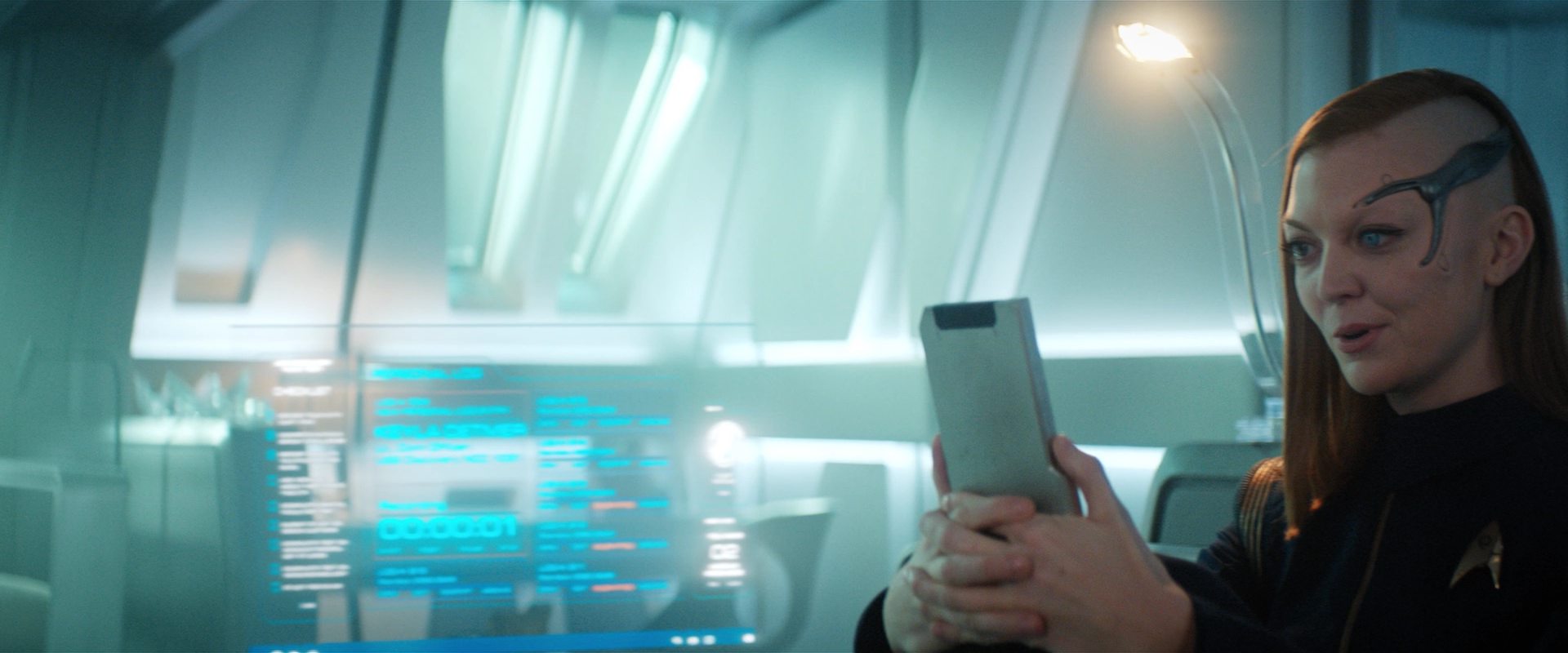 extant_StarTrekDiscovery_2x13-SuchSweetSorrowPart1_04580.jpg