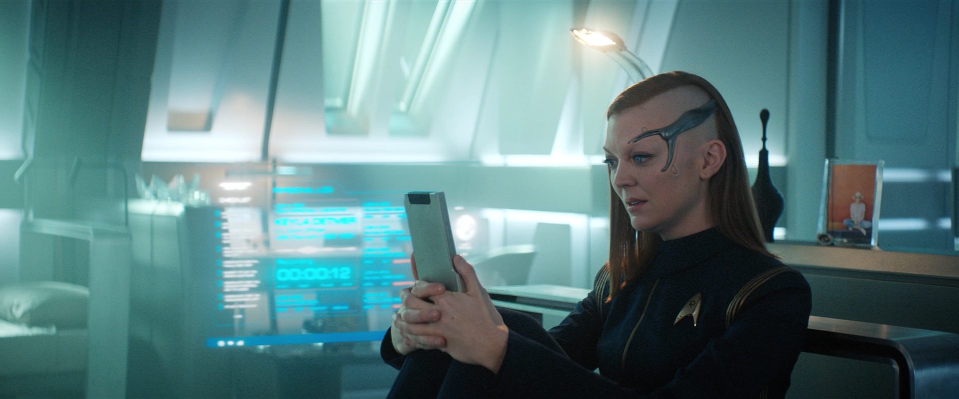 extant_StarTrekDiscovery_2x13-SuchSweetSorrowPart1_04601.jpg
